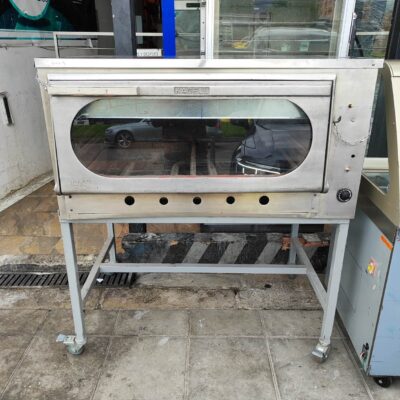 Horno para pizza                           Dimensiones 80X120X60  A gas 1 compartimiento 2 piedras refractarias 64X46