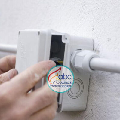 Instalación redes eléctricas