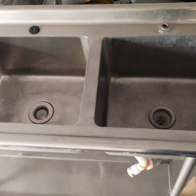 Lavaplatos de 2 poceta con amarre 140 x 61 x 96 cm Cod: I0404