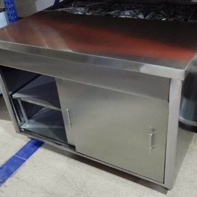 Meson de trabajo con 2 puertas y doble entrepaño 130 x 60 x 90 cm Cod: I0443