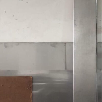 Repisa fabricada en acero inoxidable Cod: I0340