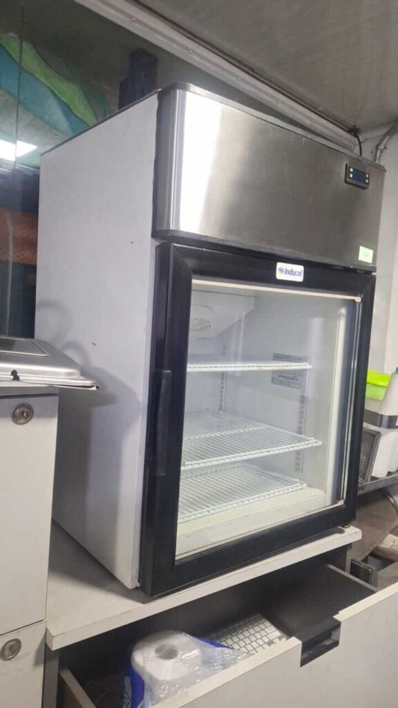 Refrigerador mini bar