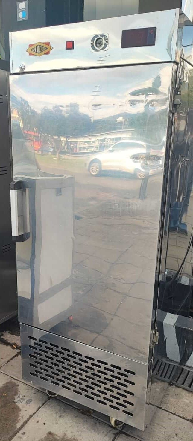 Refrigerador vertical supernordico